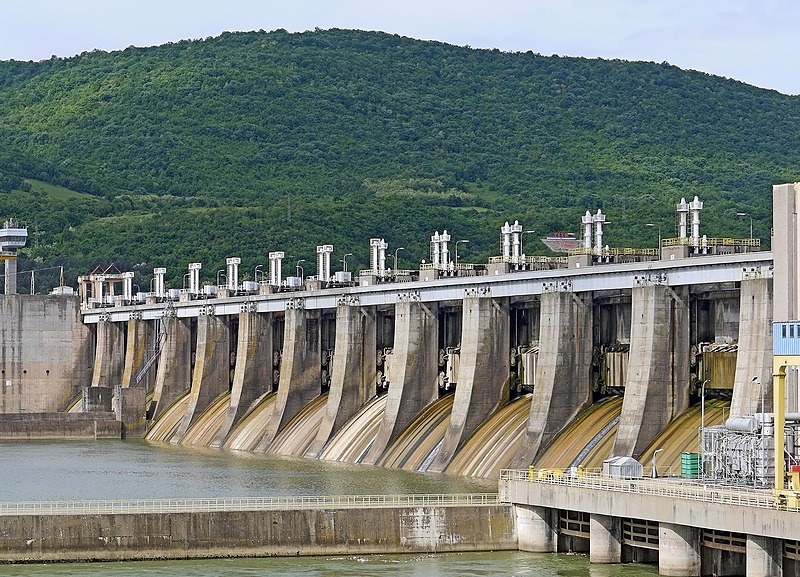 How Hydroelectric Dams Work